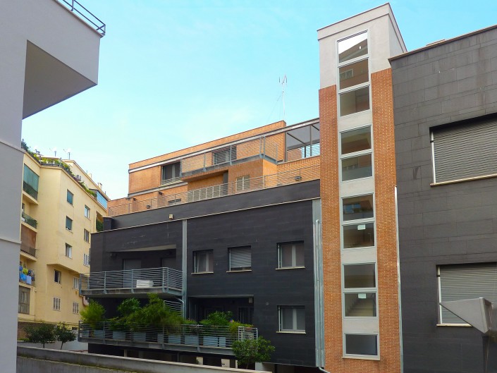 edificio_parcheggio_via_adinolfi_salcspa